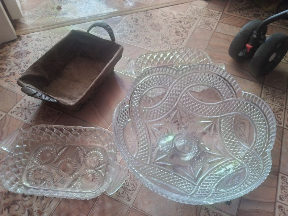 Ваза,Салатница хрусталь-1000тг