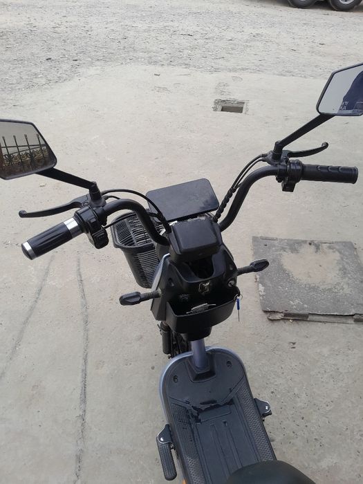 Skuter sirochna sotiladi