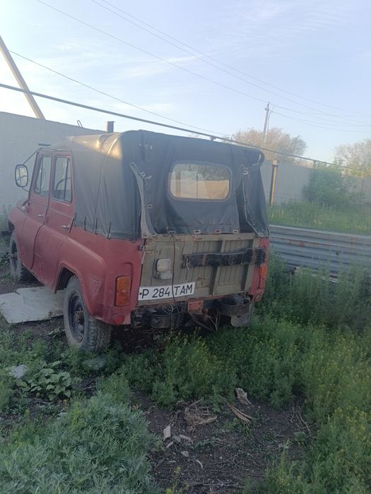 Продам уазик требует ремонта