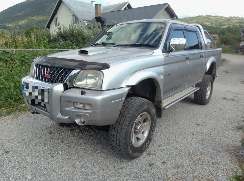 Mitsubishi L200 warrior