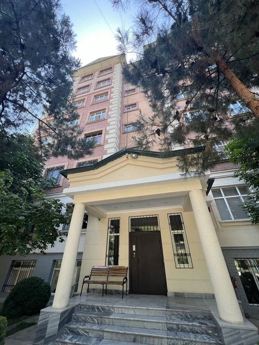 Габус Продается 4 комнатная коробка ул.Моштабиб Гламур Мирабад