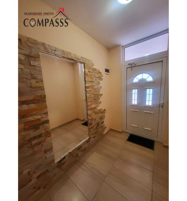 Продава се Двустаен апартамент в Добрич, Център - 45 кв.м за 861 €/кв.м - Снимка #11