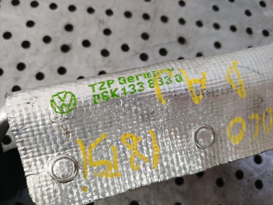 conducta ulei 1.8 tsi daj vw polo 6r golf 7  skoda octavia 3 06k133833q