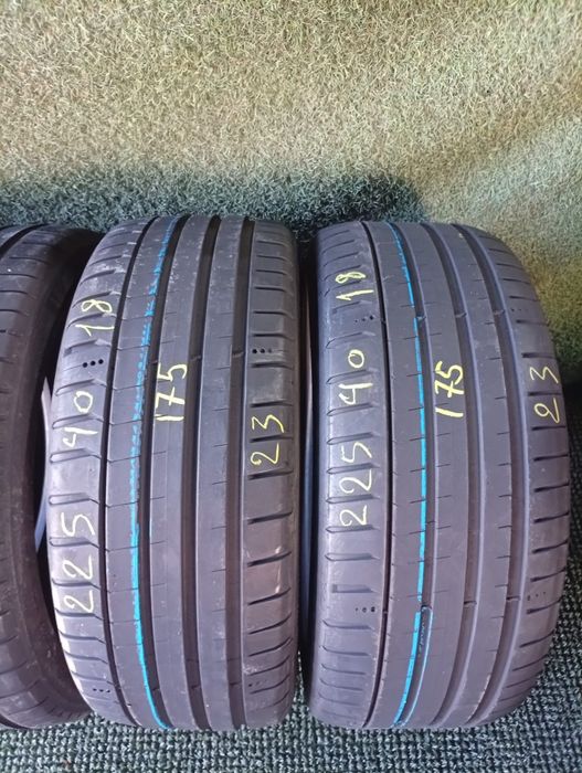 225 40 18 Michelin