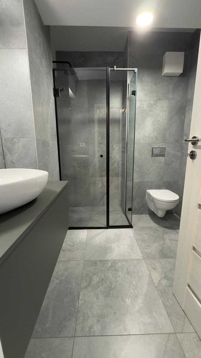 Inchiriez apartament 2 camere complet utilat, suprafata utila 52mp + balcon 7mp + loc de parcare