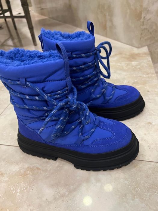 Зимние ботинки Zara