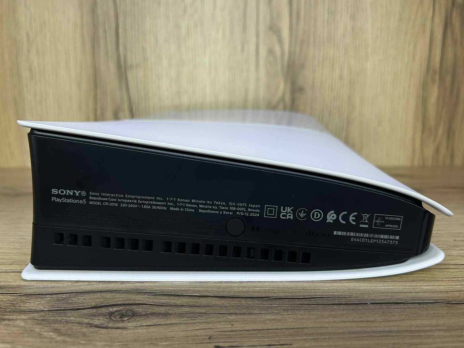 Kонзола Sony PlayStation 5 Slim Digital CFI-2016 / Перфектна