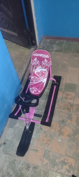 Продам снегокат детский