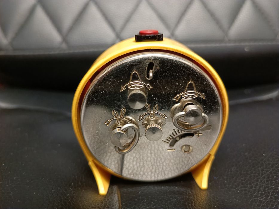 Ретро часовници,будилници