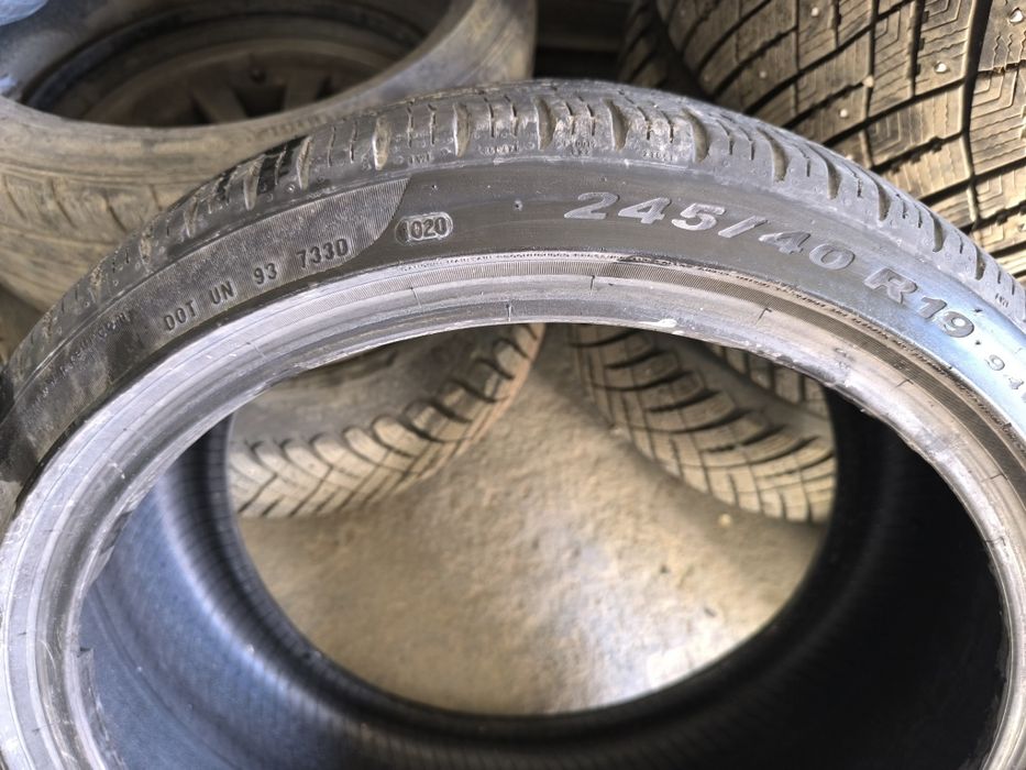 Продам резину FIRELLI 245/40zr19