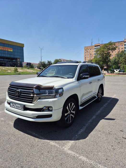 Прокат авто с водителем
