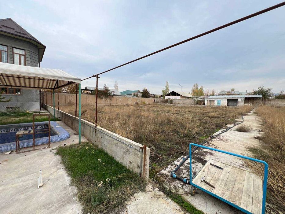 Янгибазар Участок земли