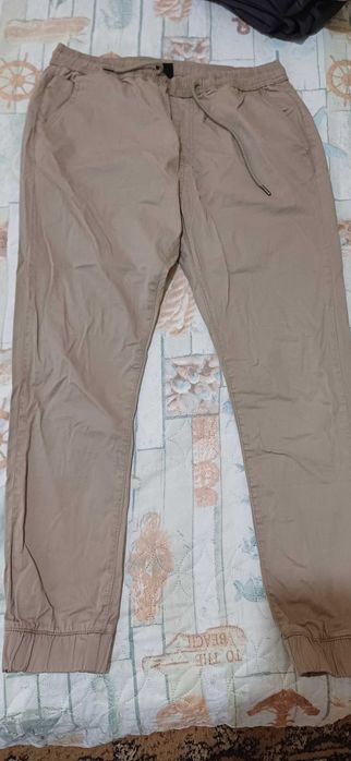 Спортни мъжки панталони