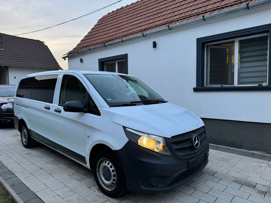 Mercedes Vito Tourer 8+1 locuri Euro 6