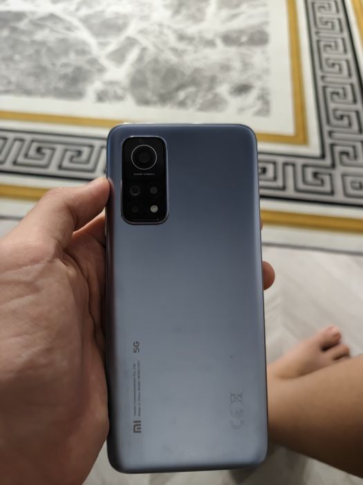 Продам xiaomi 10T 8/128 с каробкой