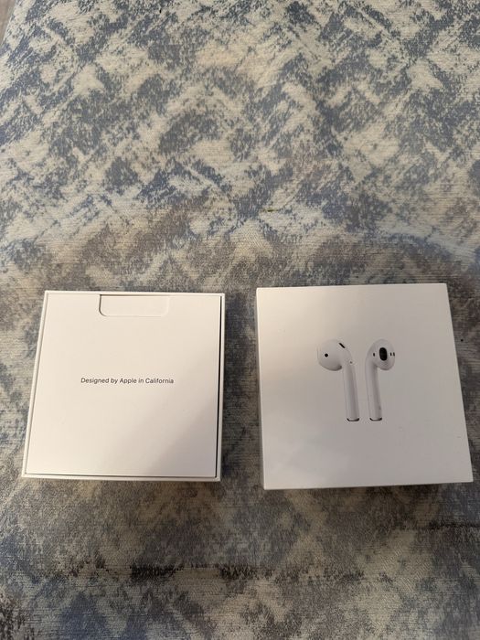 Продам наушники AirPods 2