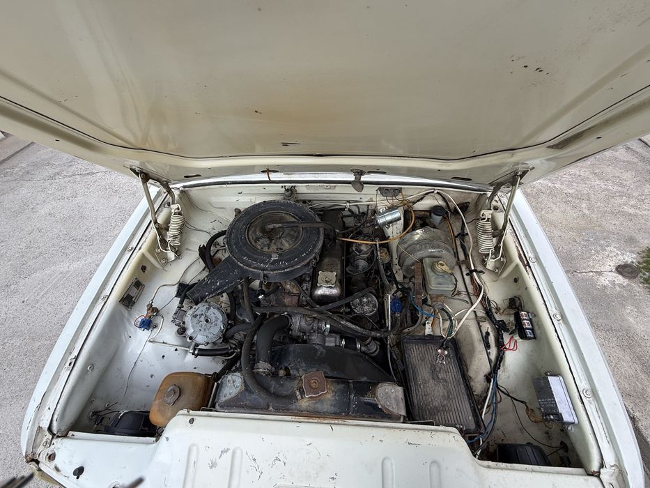 Volga , GAZ 31029 sotiladi ,