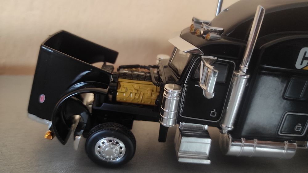 Метални модели мащаб 1:50