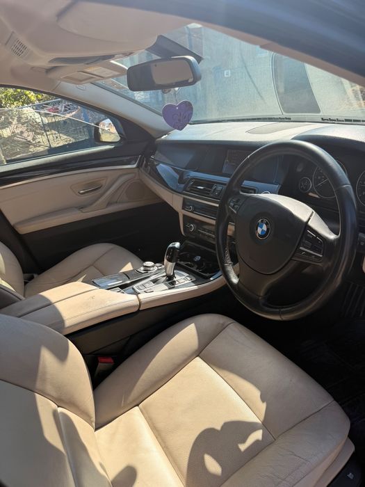 Dezmembrez Bmw F10 2.0 D joystick