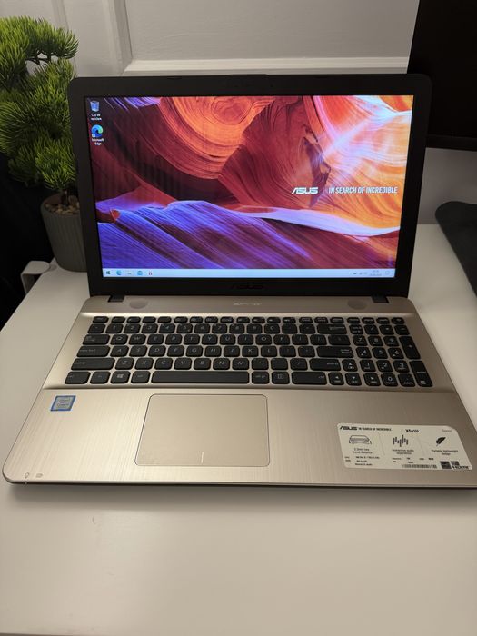 Laptop Asus SonicMaster