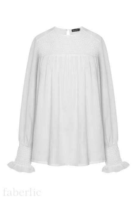 продаю белую блузку