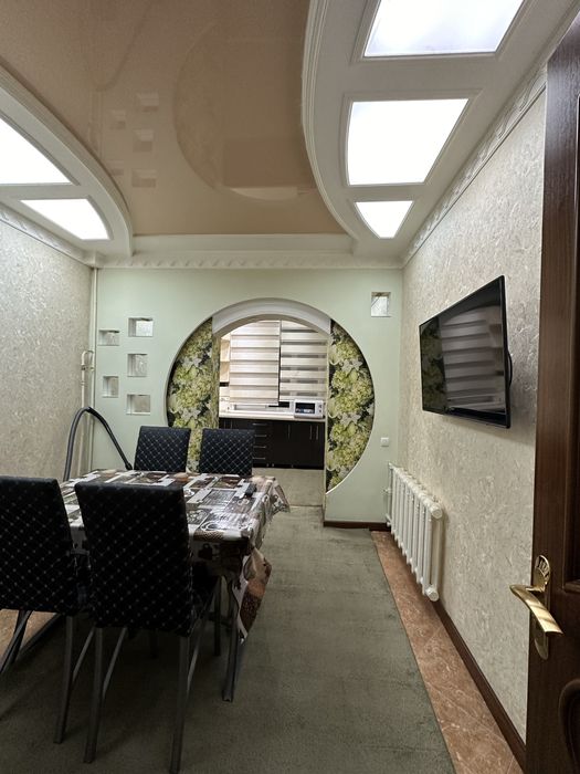 Сдается квартира 4комнатная своя  район яшнабад около паркенский базар