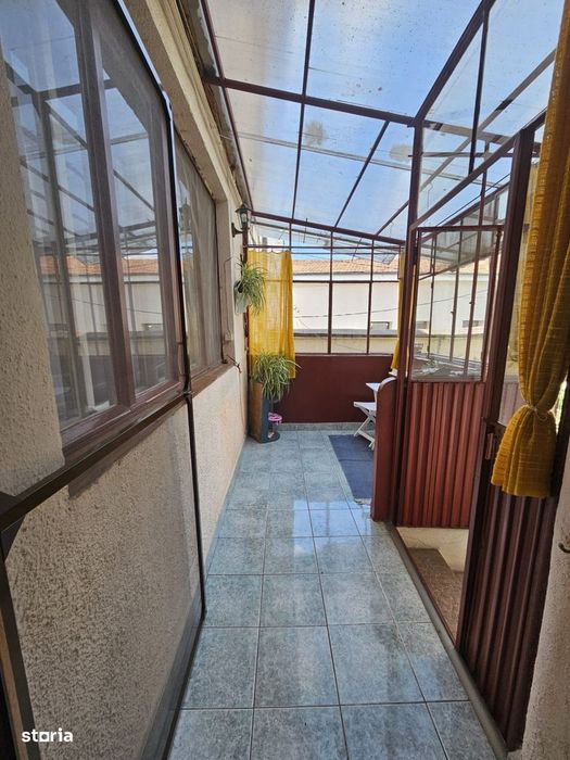 Apartament central, 3 camere, 80 mp, zona Parcul Central!