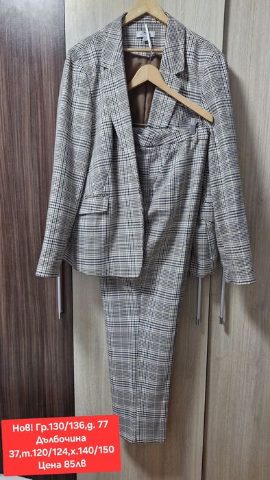 Нов костюм Dorothy perkins 2/3HL