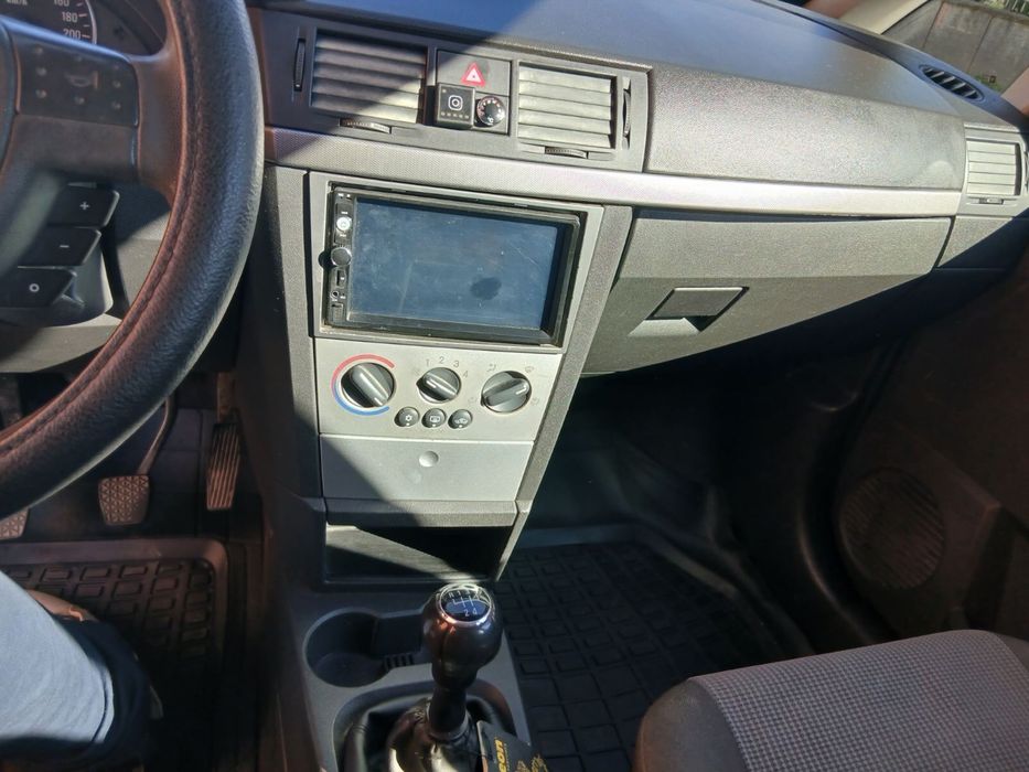 Opel Meriva 1.6i 101к.с. *газов инжекцион*