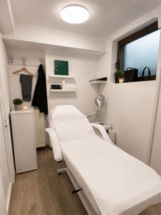 Salon beautuy complet utilat modern