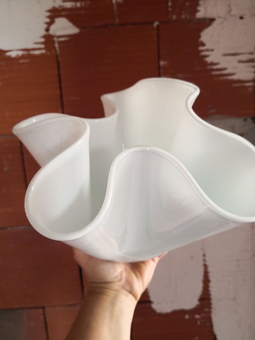 Стъклена ваза Мурано