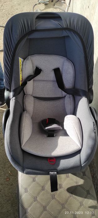 Автокресло для машины