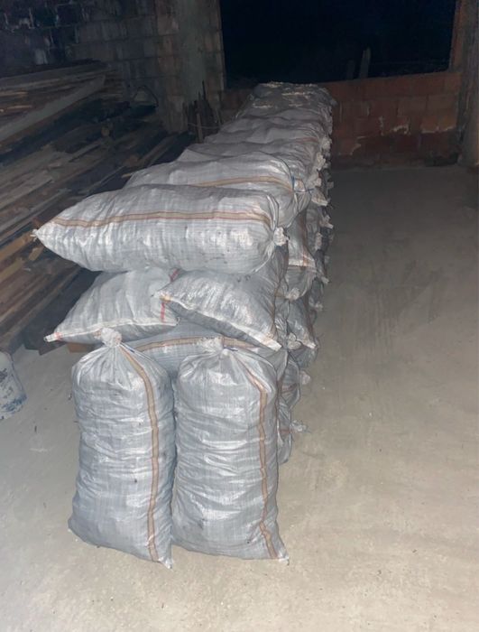 Carbuni pentru gratar