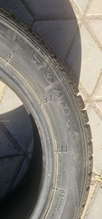 Продам шины Roadx