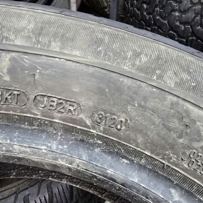 2x 215/60/17 M+S SAVA 2020 Stare excelentă