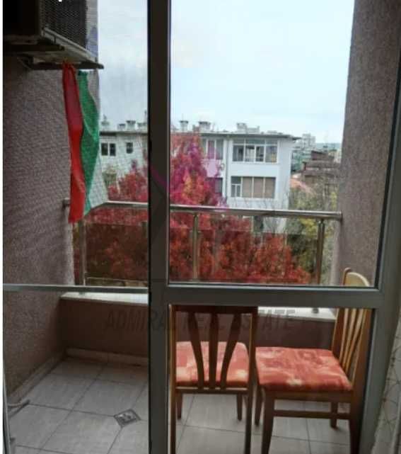 Дава се под наем Едностаен апартамент в Варна, Левски - 45 кв.м за 300 € - Снимка #2