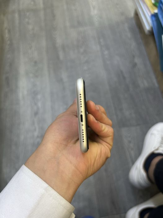 Iphone xr srochno sotladi