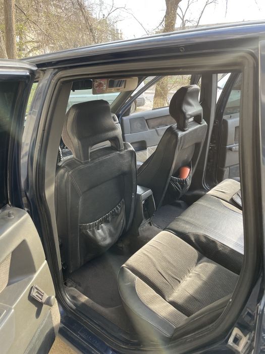 Автомобиль volvo