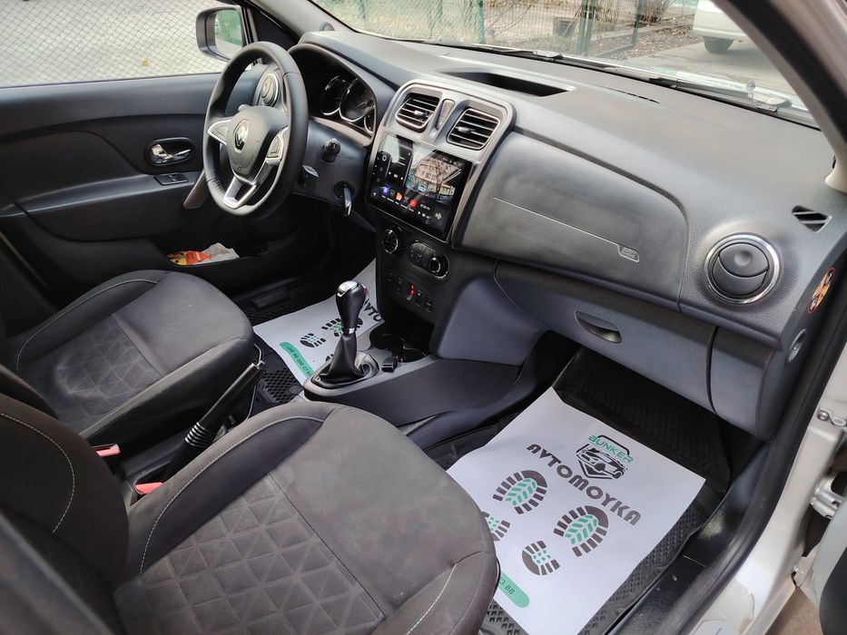 Продам Renault Sandero Stepway 2 (2018)