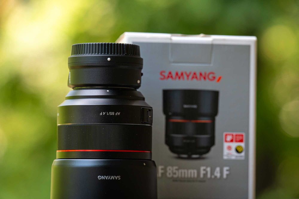 SAMYANG 85 f / 1,4 AF за NIKON + FTZ 1