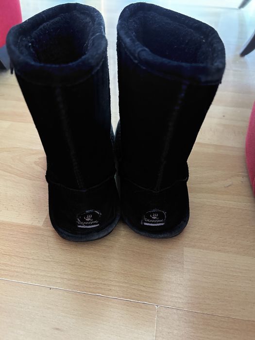 Топли ботуши”BEARPAW” -кожа и вълна отвътре.