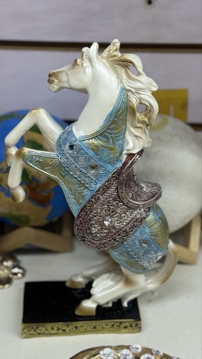 Статуэтка Лошадь