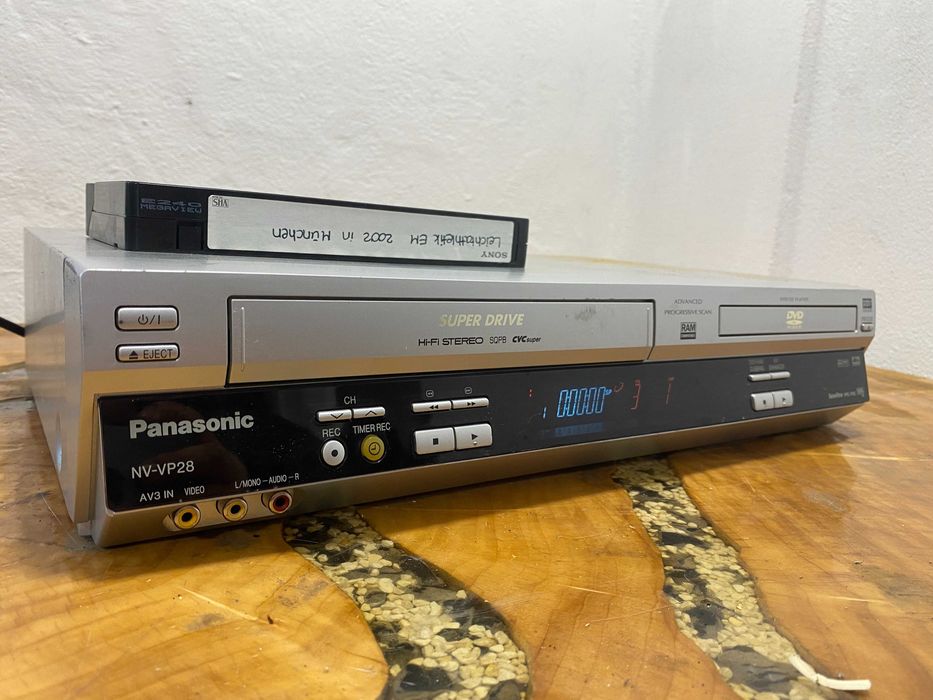 video panasonic nv vp28