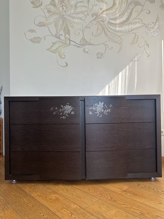 Продается спальный гарнитур