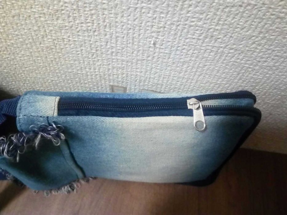 Нови детски  чантички Hablando Sola и Дънкова с дълга дръжка.