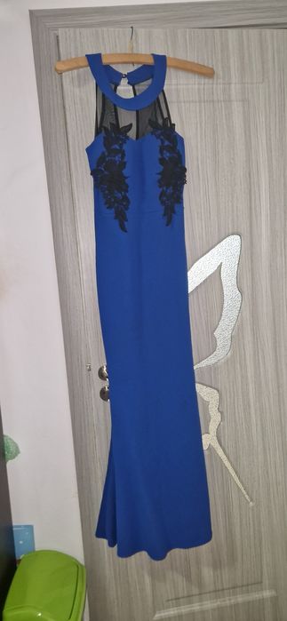 Vând rochi de ocazie marimea XS