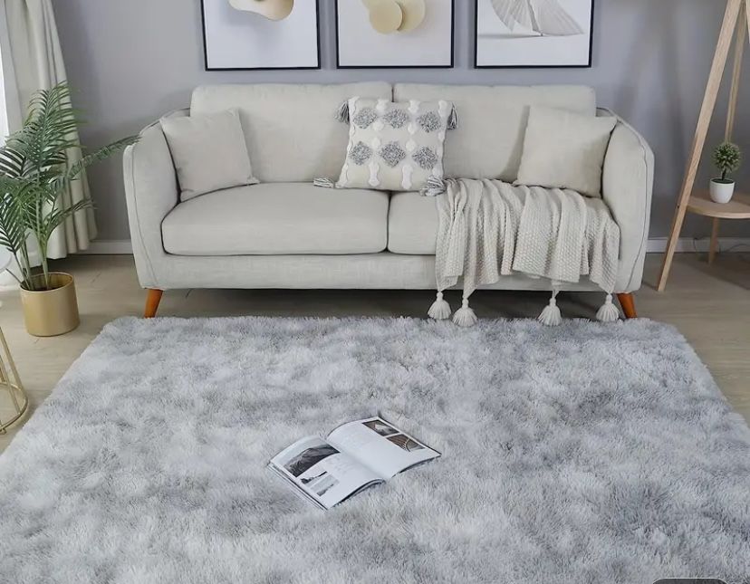 Луксозен килим в цвят Сиво котешко око