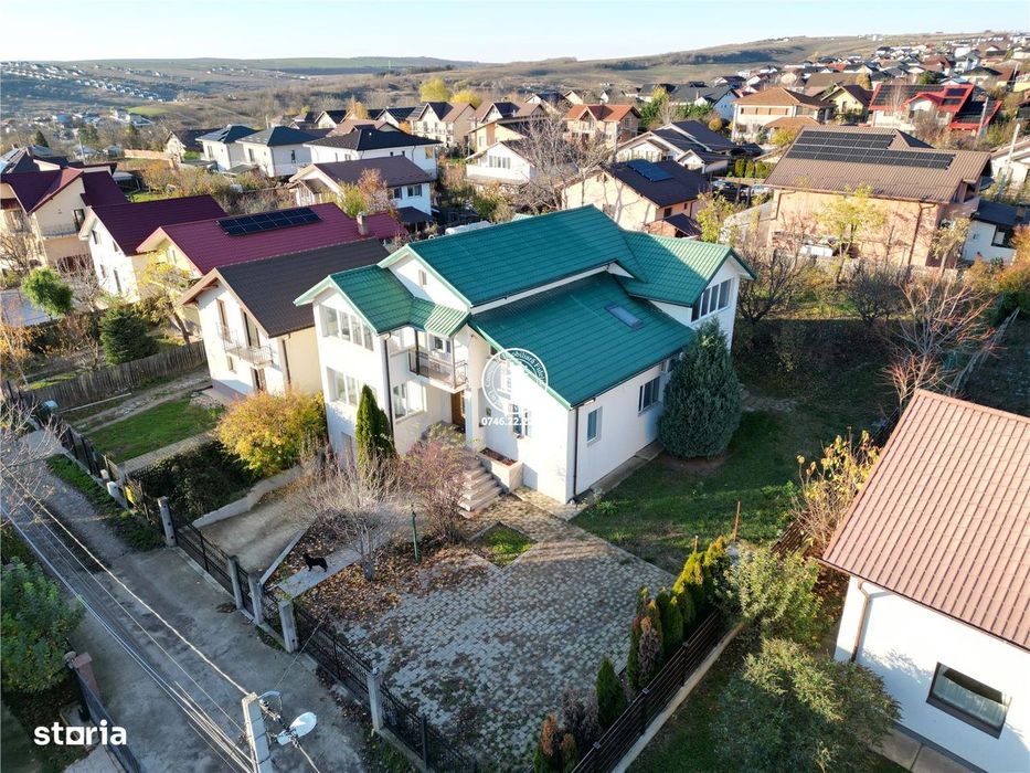 Vila  de vanzare  Valea Lupului,