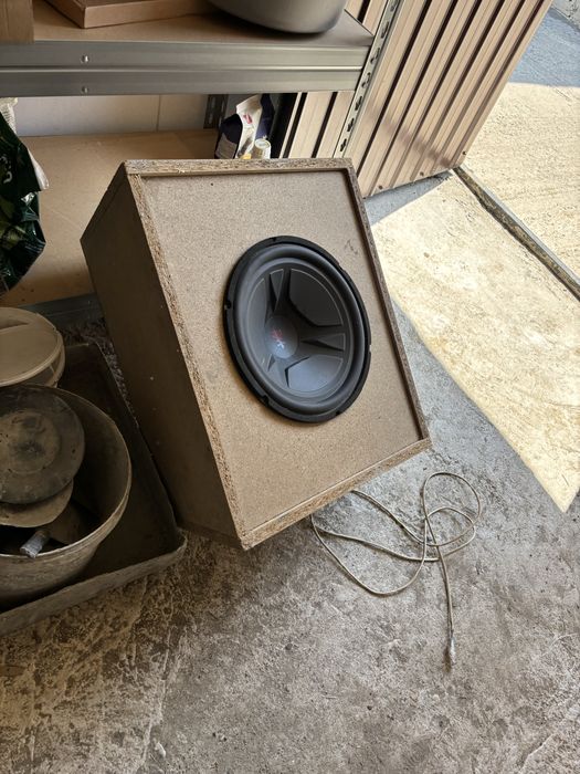 subwoofer facut la comanda