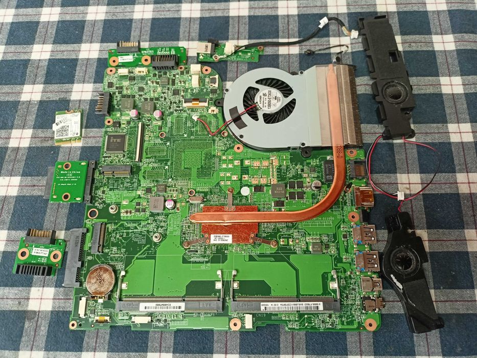 Elemente Medion S6212T